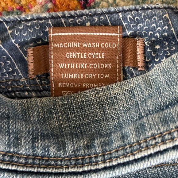 Paige | Women's Medium Blue Denim Pico Jean Skirt, trumpet flare, pockets, sz 32 - Picture 4 of 13